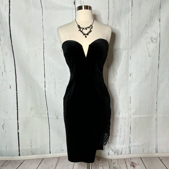 FASHIONNOVA Dress - Picture 2 of 12